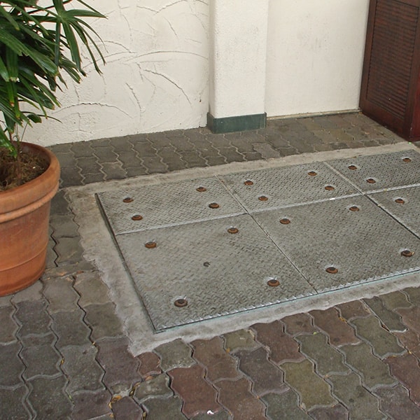 commercial grease trap cleaning in Tampa FL