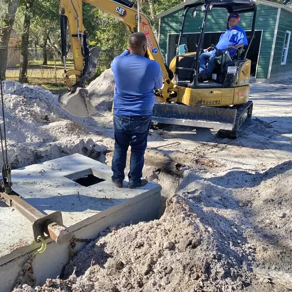 septic tank installation in Dover FL